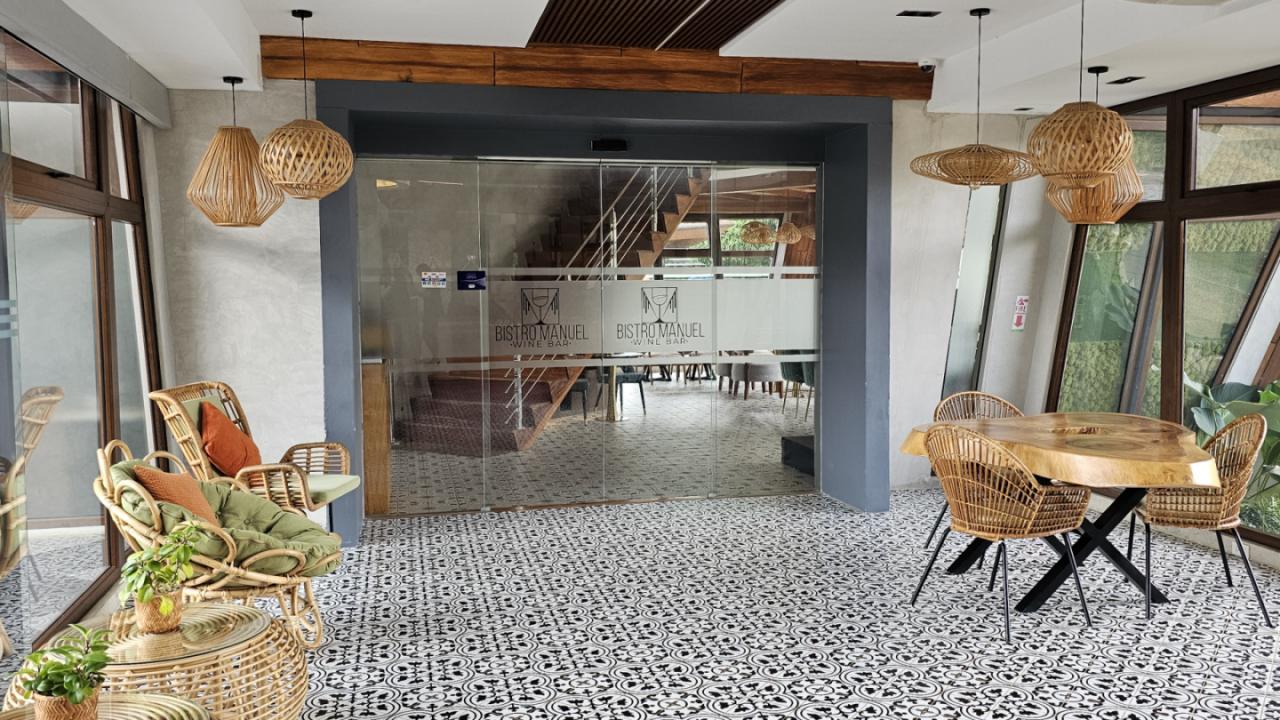 Automatic glass sliding door installation at a restaurant entrance